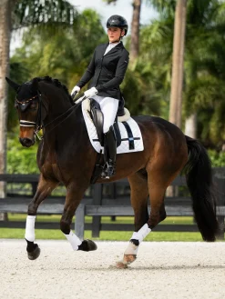 Dressurschabracke White