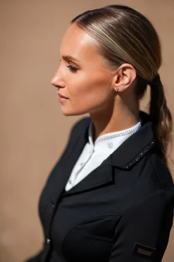 Revenew Competition Top