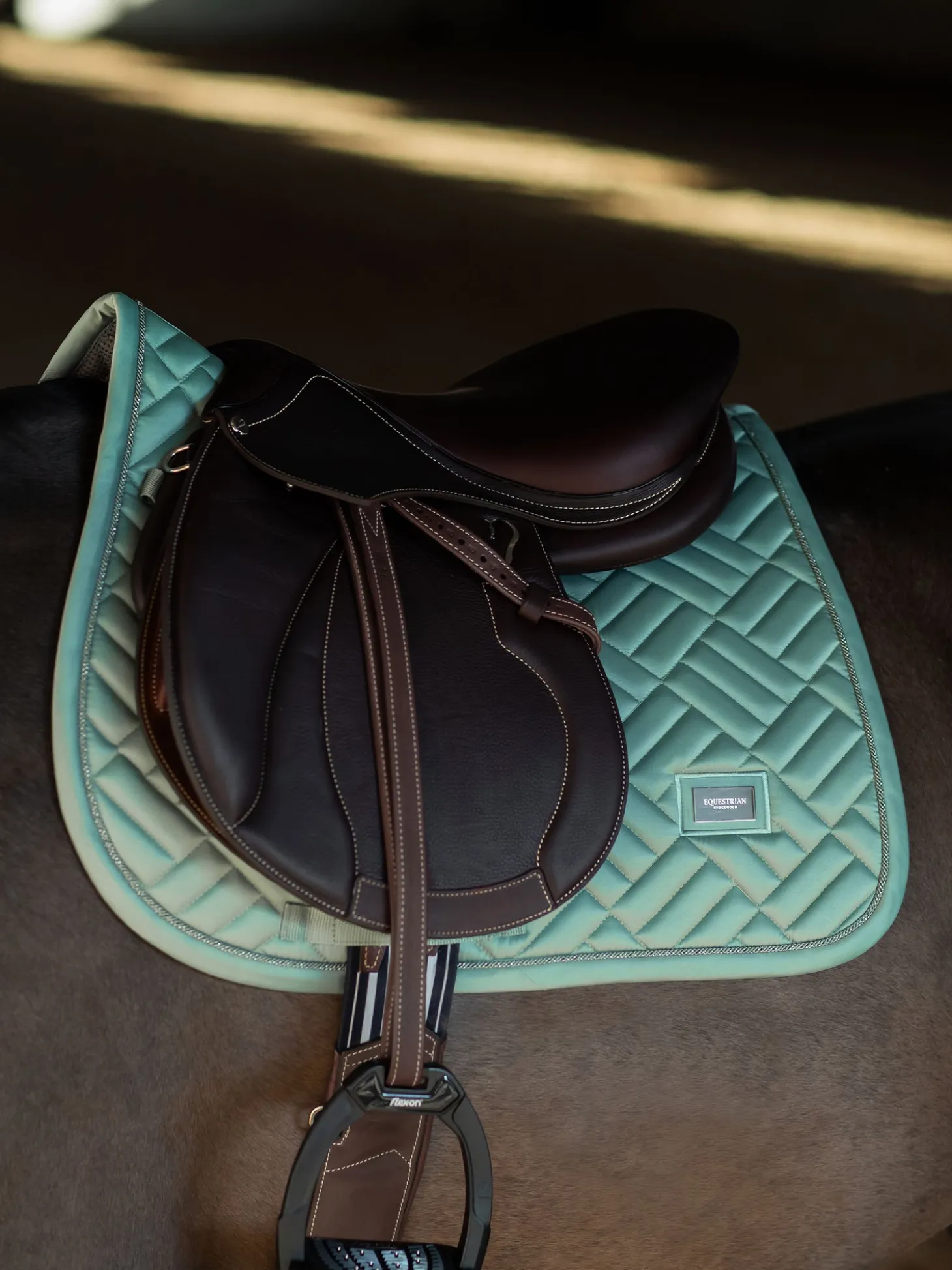 Springschabracke Modern