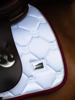 Springschabracke White Perfection